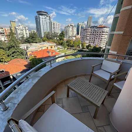 Luxury Bllok * Tirana